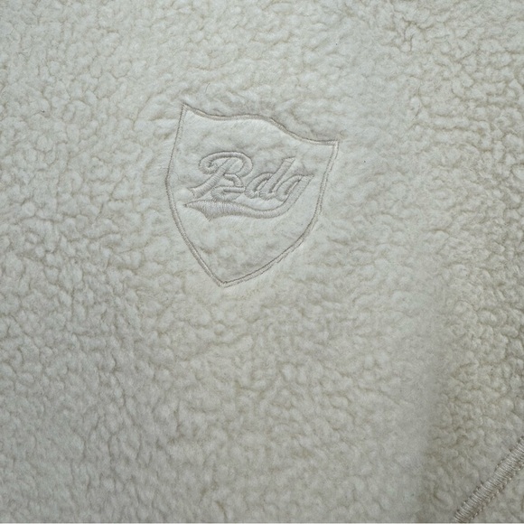 Urban Outfitters BDG Collins Cream Fleece Cropped Sweater Size Small - Picture 9 of 13